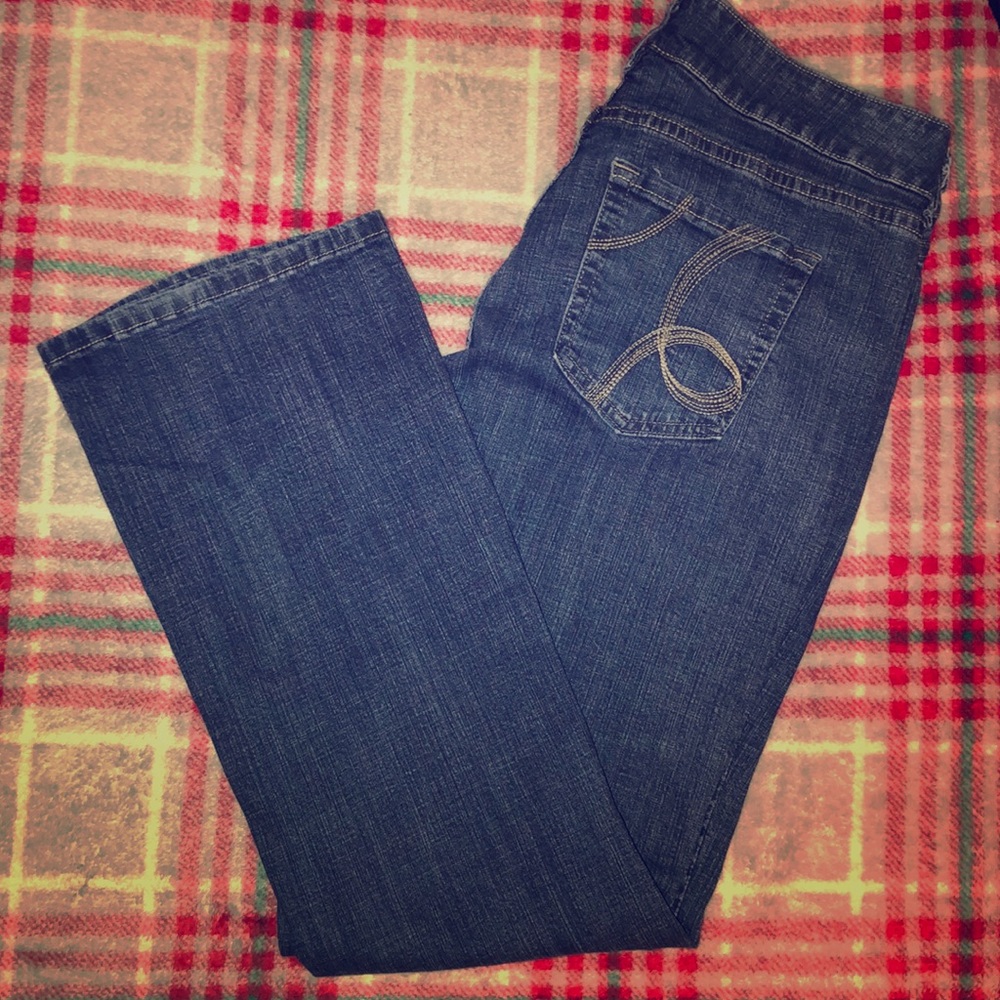 Mid Rise Bootcut Jeans